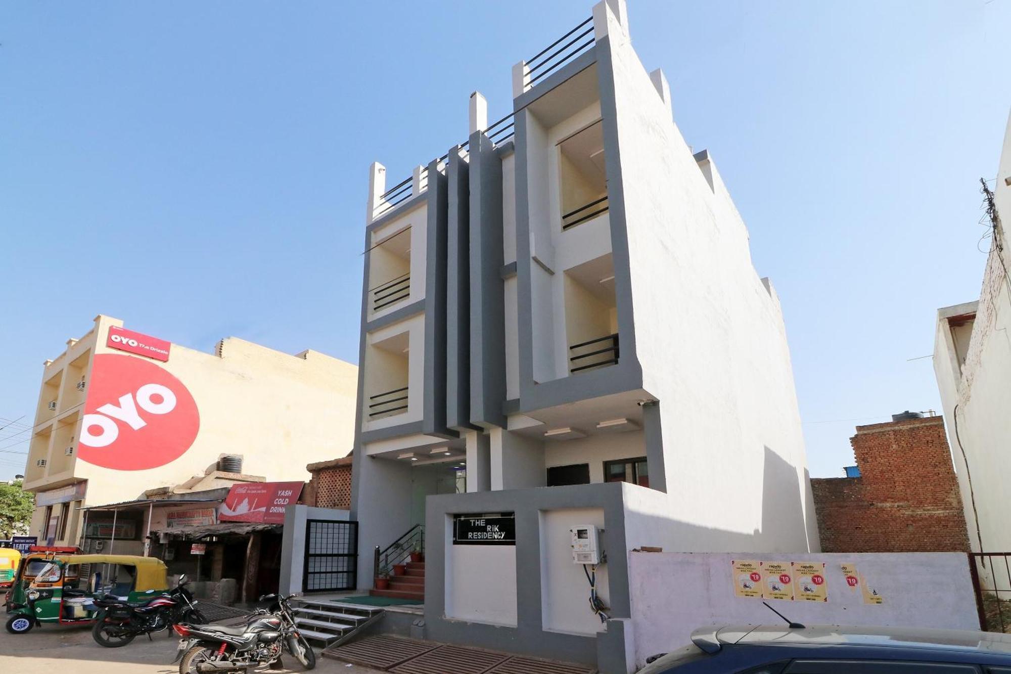 Oyo Hotel The Orient Tree Agra  Extérieur photo